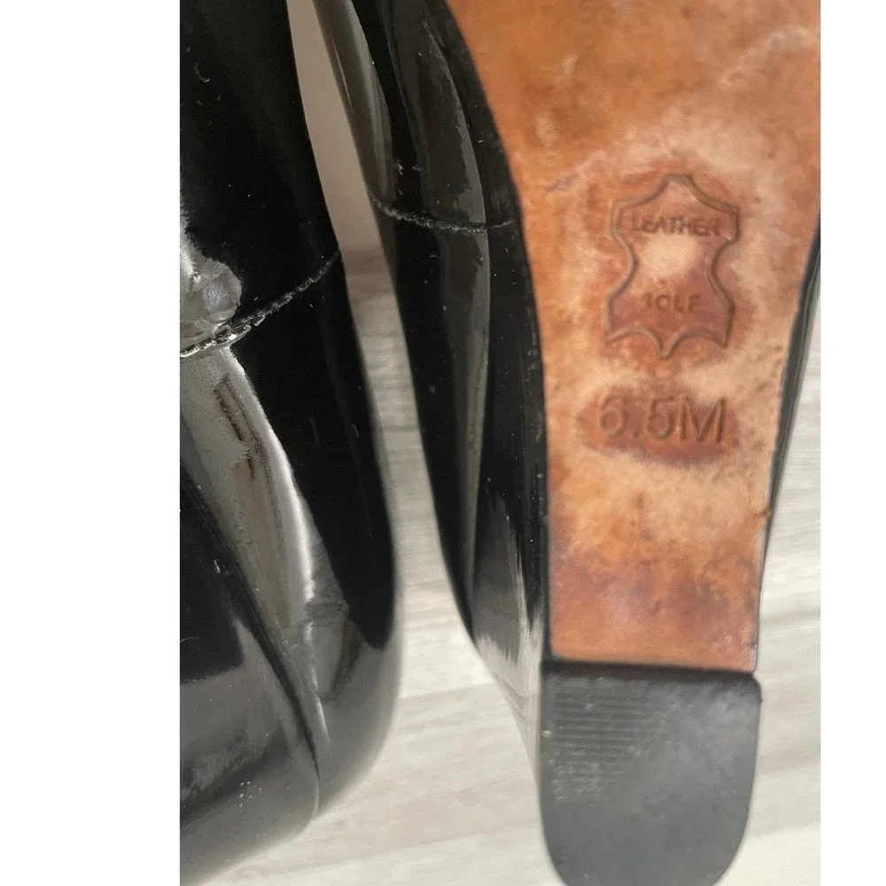 Tory Burch Gigi  Black Patent Leather Logo Wedge Pumps Heels Size 6.5M